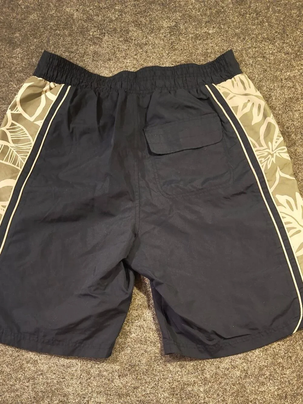 MLB Yankees Board Shorts by G‑III Sports XL Tropical Panel